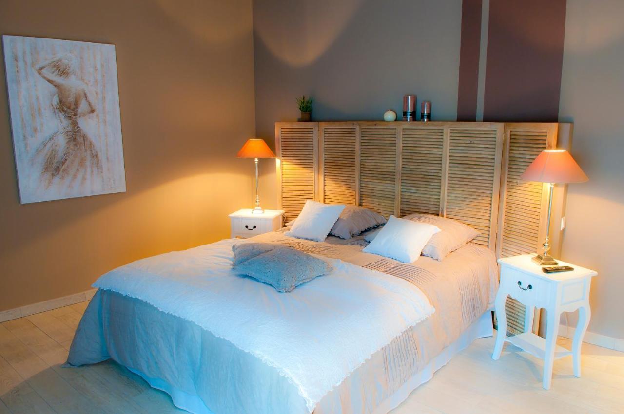 Domaine De La Baratonne Bed and Breakfast La Garde  Kamer foto